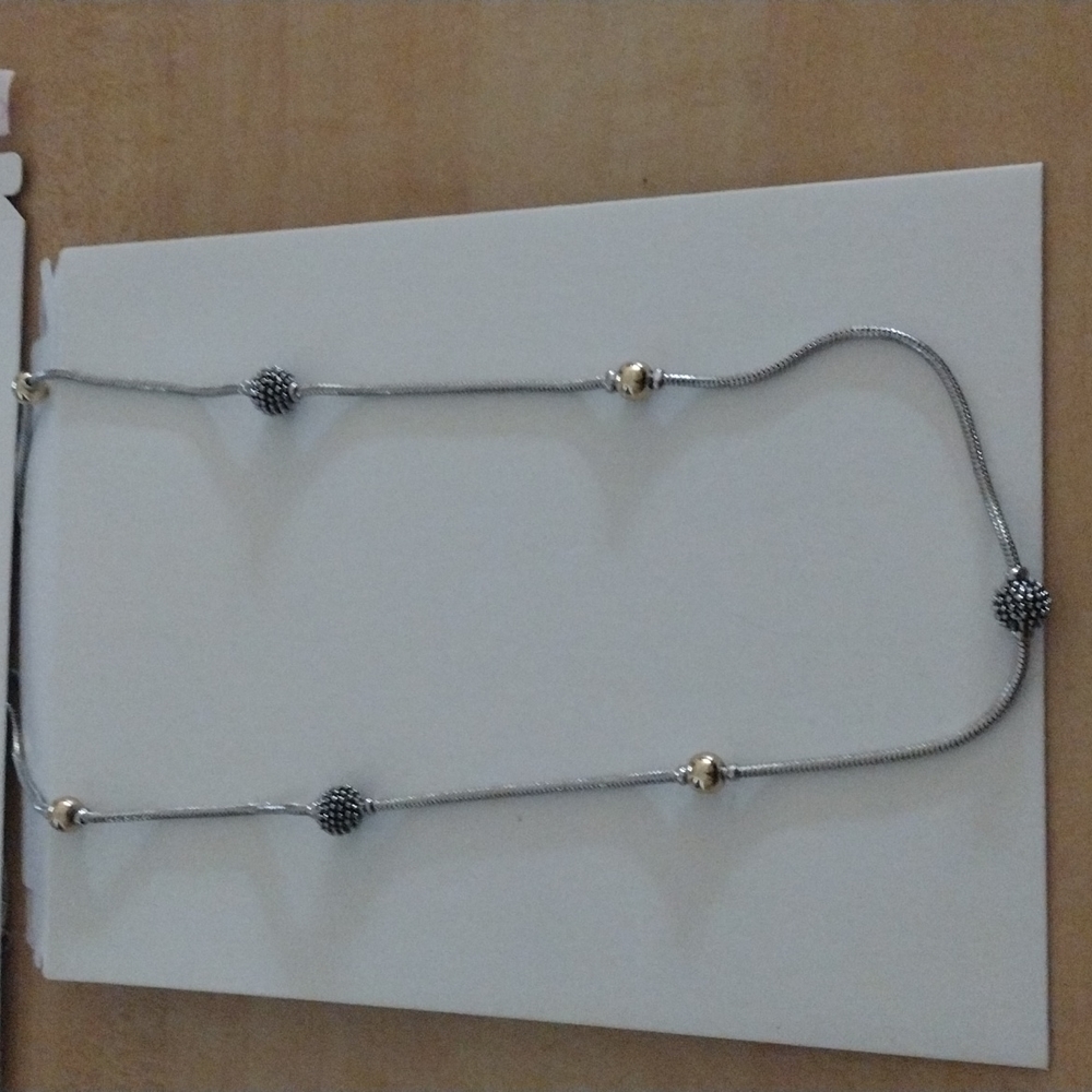 Nice necklace, with Pandora resemblance